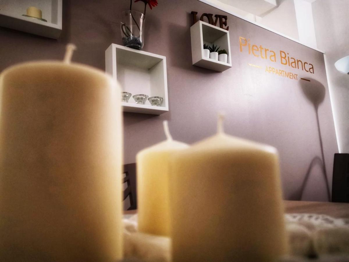 Pietra Bianca Appartment Bari Kültér fotó