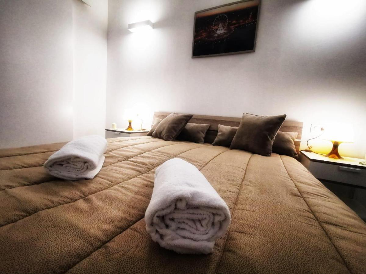 Pietra Bianca Appartment Bari Kültér fotó