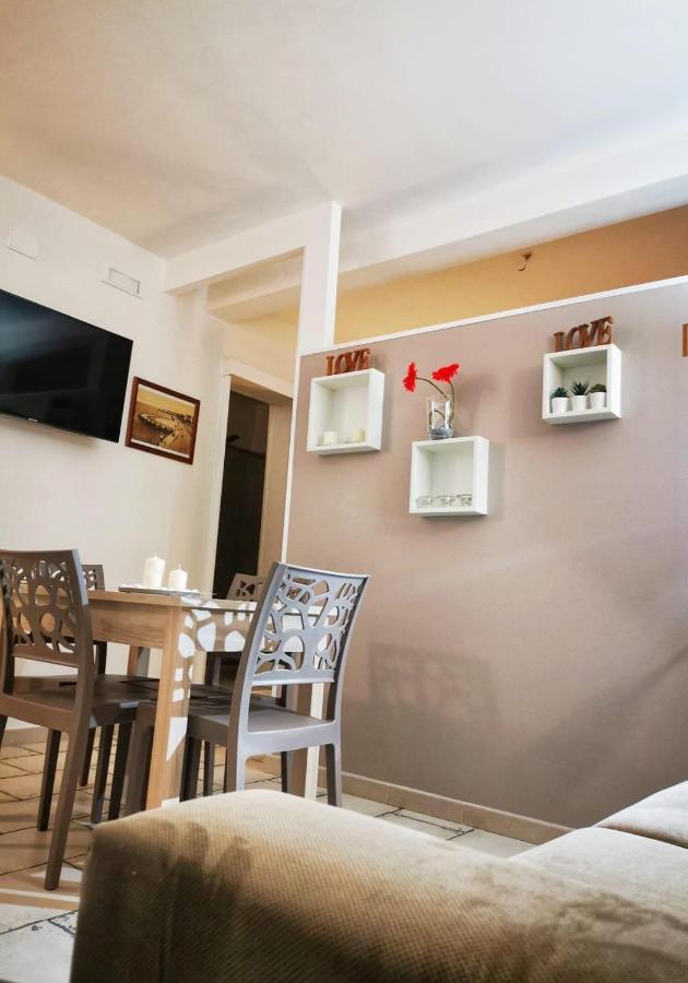 Pietra Bianca Appartment Bari Kültér fotó