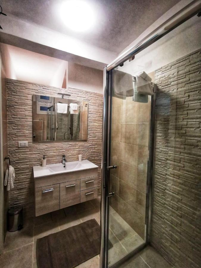 Pietra Bianca Appartment Bari Kültér fotó