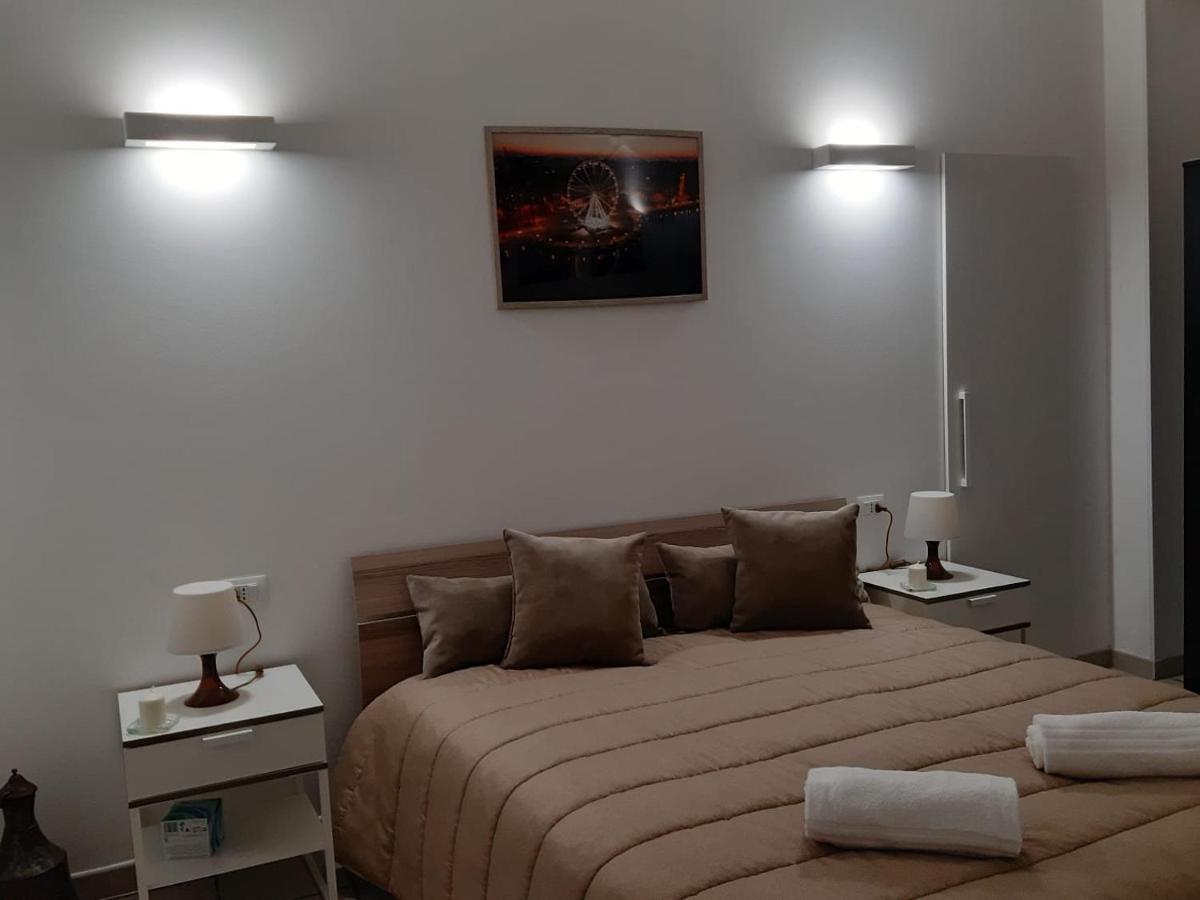 Pietra Bianca Appartment Bari Kültér fotó