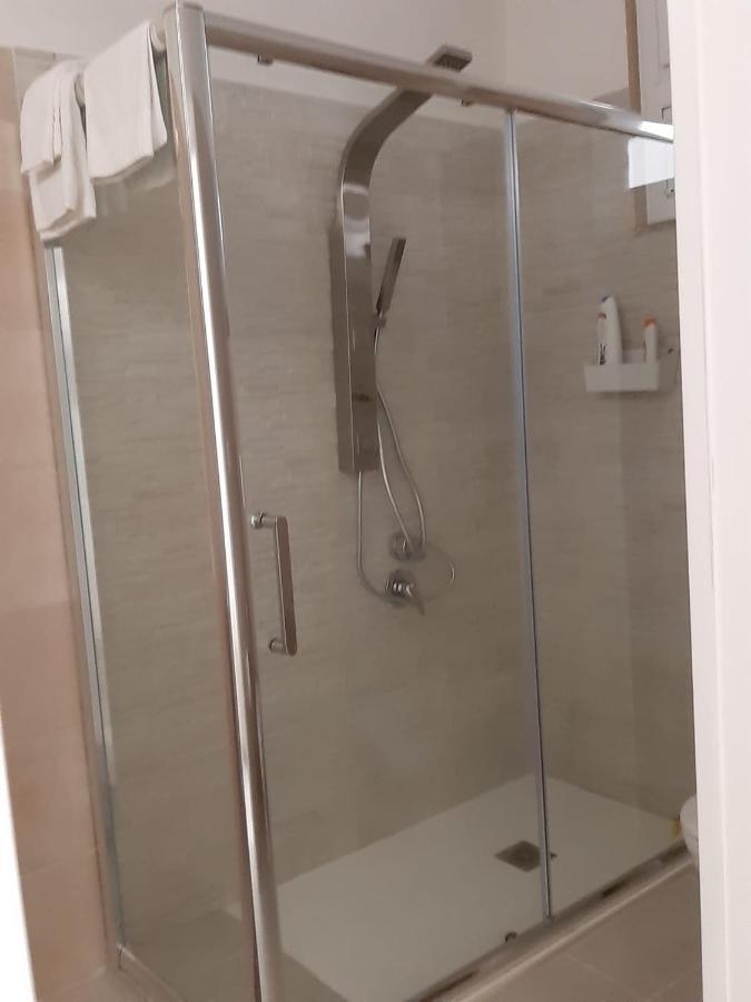 Pietra Bianca Appartment Bari Kültér fotó