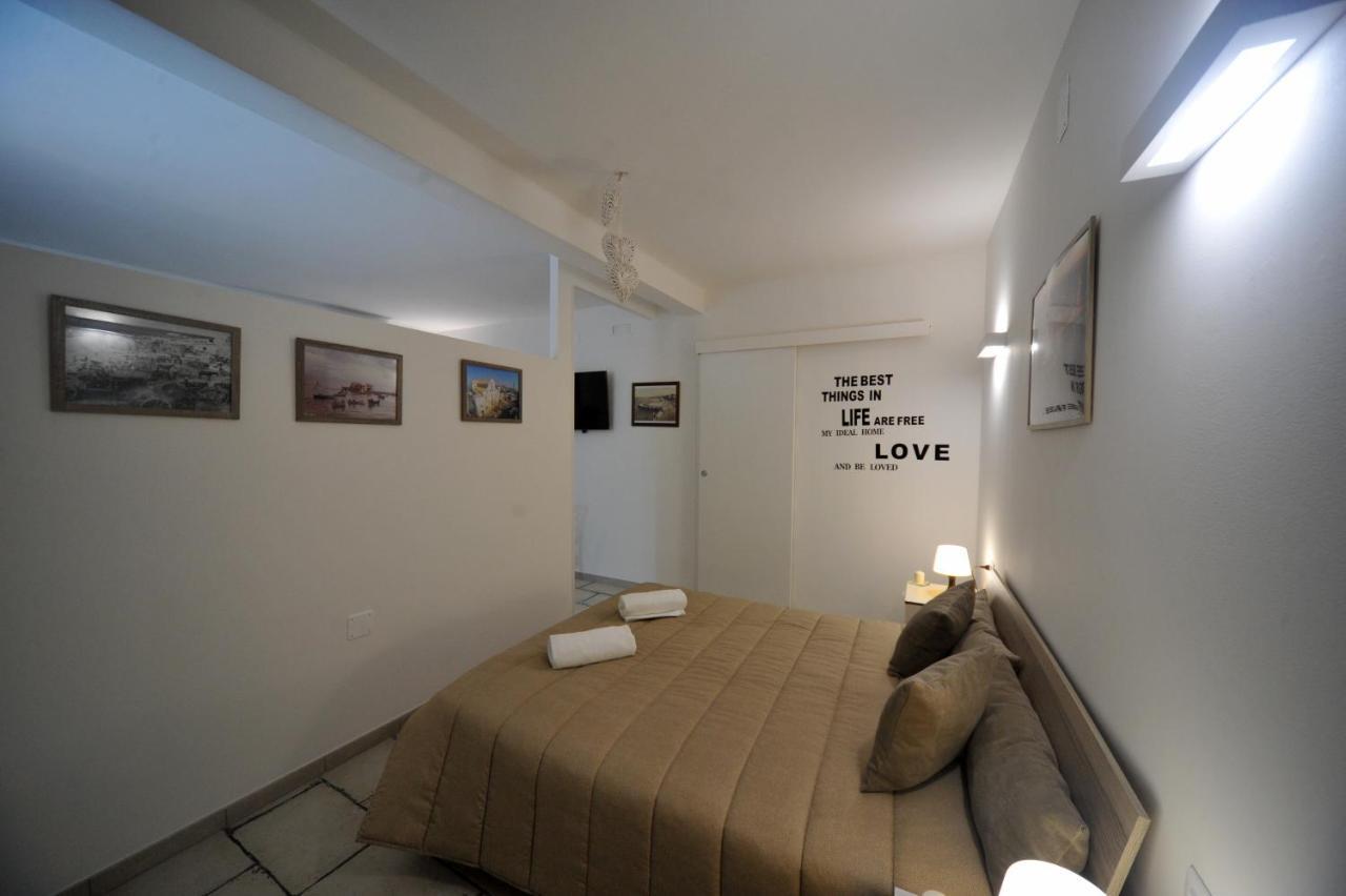 Pietra Bianca Appartment Bari Kültér fotó